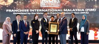 ASEAN Records Recognizes the Malaysian Franchise Association (MFA) for Hosting the Region’s Longest-Running Annual Franchise Exhibition ASEAN Records Recognizes the Malaysian Franchise Association (MFA) for Hosting the Region’s Longest-Running Annual Franchise Exhibition
