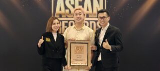 Social Media Influencer CCY (Chin ChianYao) Recognised by ASEAN REcords for Most Multiracial Participation in a Rangoli Artwork Symbolising Cultural Unity Social Media Influencer CCY (Chin ChianYao) Recognised by ASEAN REcords for Most Multiracial Participation in a Rangoli Artwork Symbolising Cultural Unity