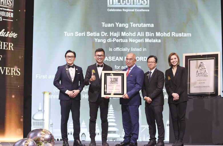 Tun Seri Setia Dr. Haji Mohd Ali bin Mohd Rustam Honoured at ASEAN Records Gala Night 2025 Tun Seri Setia Dr. Haji Mohd Ali bin Mohd Rustam Honoured at ASEAN Records Gala Night 2025