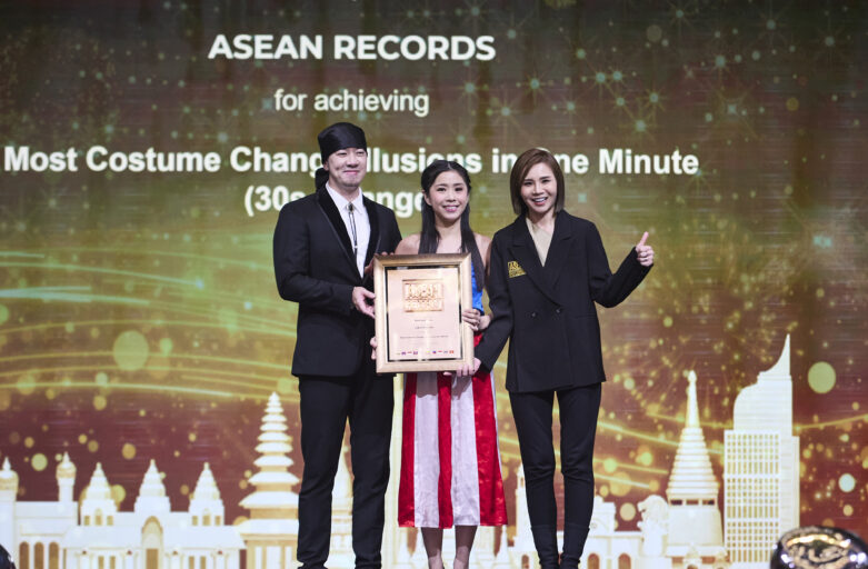 Mark & Pinky Officially Recognised by ASEAN Records and ASIA Records for Record-Breaking Costume-Change Illusion