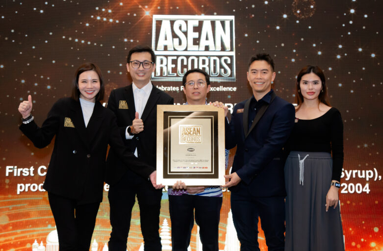 Leaves Food Industries Recognised by ASEAN Records for Pioneering Teh C Special Syrup as a Cultural Beverage Innovation