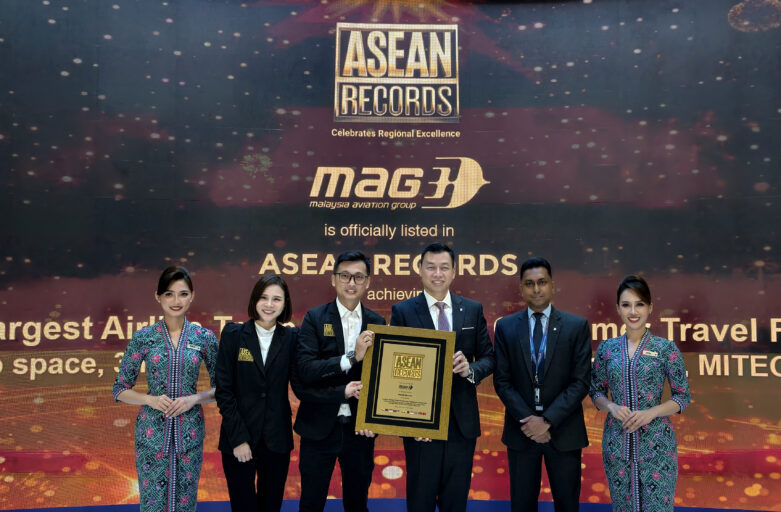 Malaysia Aviation Group Recognised by ASEAN & ASIA Records for Largest Airline Trade Pavilion at a Consumer Travel Fair
