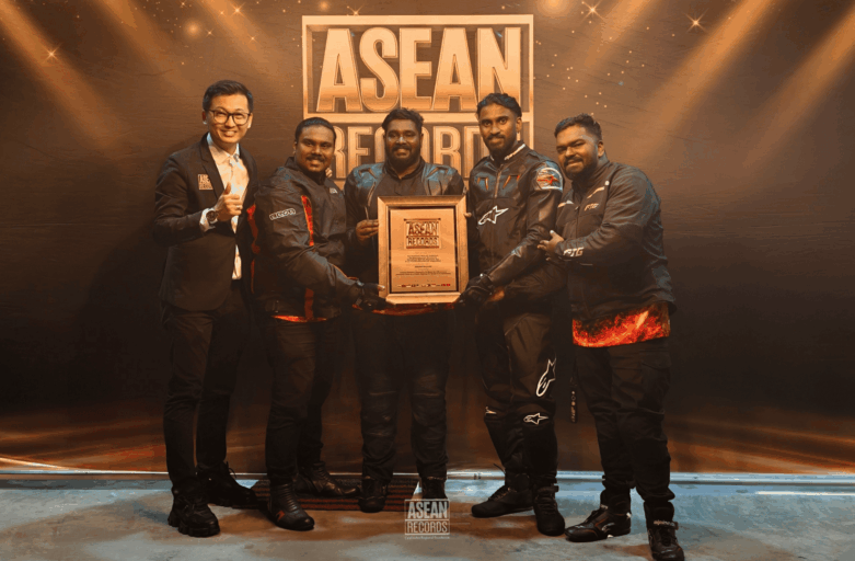 Hari Krishnan Nair A/L Seakaran, Sai Dharmaraj A/L Rivindaraj, Nivedhaan Nair A/L Seakaran and Vevin Vimalleshbarath A/L Jeganathan Recognised by ASEAN Records for Advancing Smoke-Free Awareness Through Endurance Riding